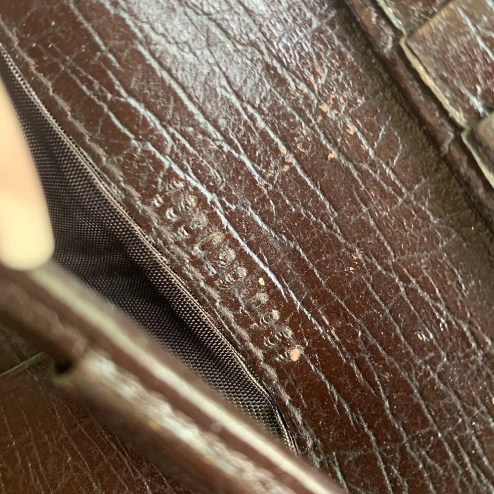 Authentic Gucci wallet_10